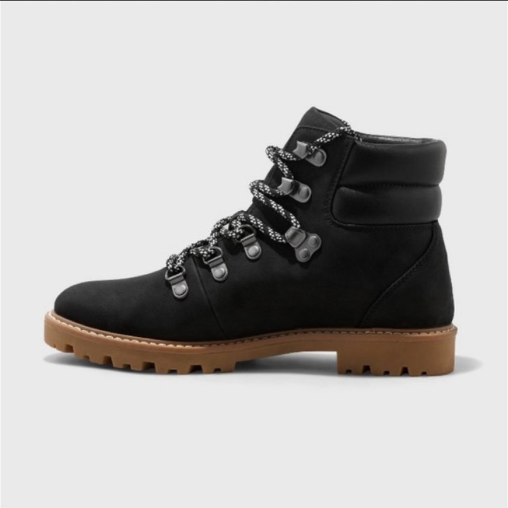 Women's Tully Lace-Up Winter Hiking Boots Black - Universal Thread™ - Picture 2 of 2